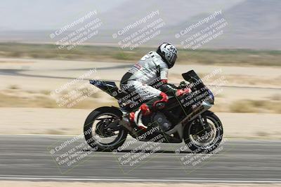 media/May-25-2025-TrackXperience (Sun) [[393a69de75]]/Level 1/Session 5 (Speed Pans)/